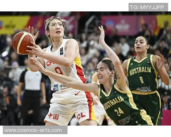 纽约自由人与风暴的激烈对决展现女篮赛场的巅峰对抗与精彩瞬间